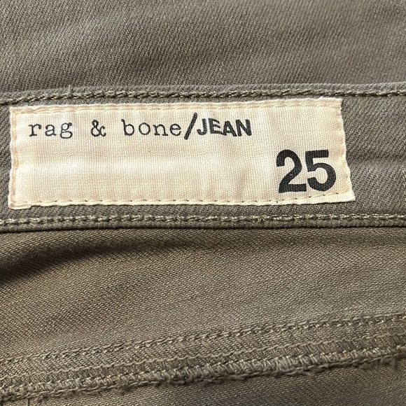 Rag & Bone Skinny Jeans in Army Green Size 25 - Picture 3 of 9